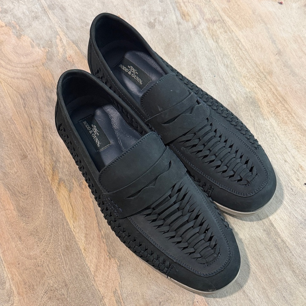 Rodd & Gunn Black Woven Loafers